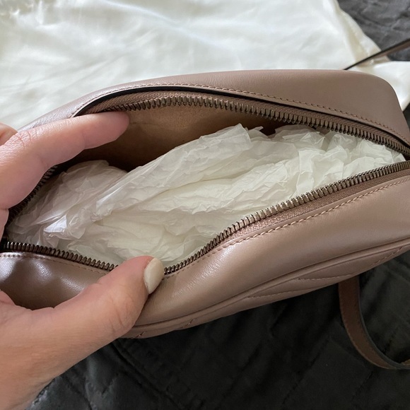 SOLD!! Gucci GG Marmont Small Matelasse in Pink - Picture 5 of 5